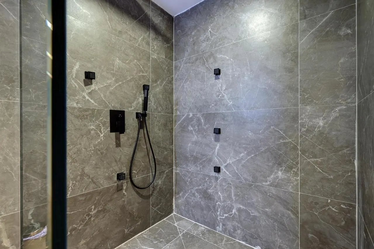 Appartement Duplex Elegante En Marbellac