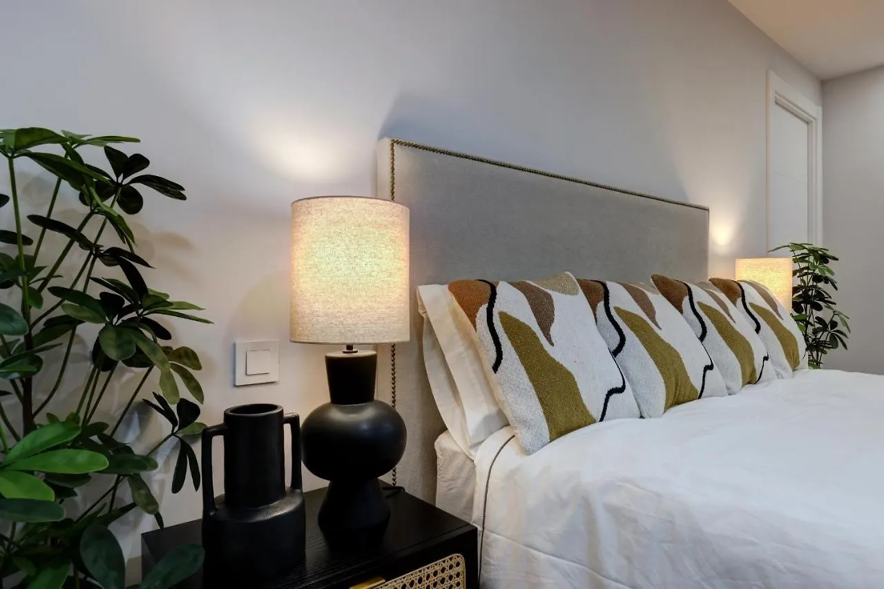 Appartement Duplex Elegante En Marbellac